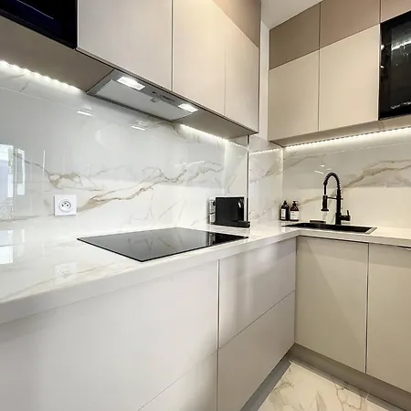 Διαμέρισμα : Duplex A 5 Minutes A Pied Du Palais Des Festivals Κάννες