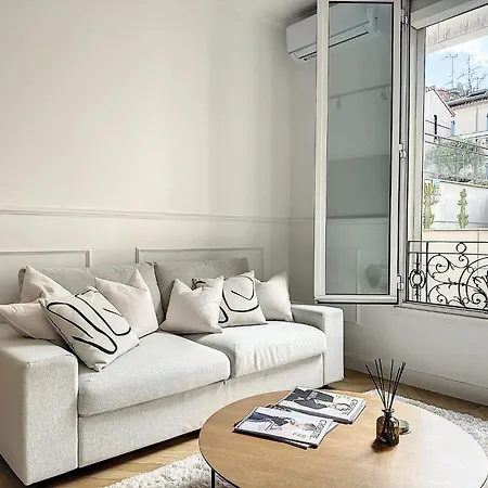 : Duplex A 5 Minutes A Pied Du Palais Des Festivals * Κάννες