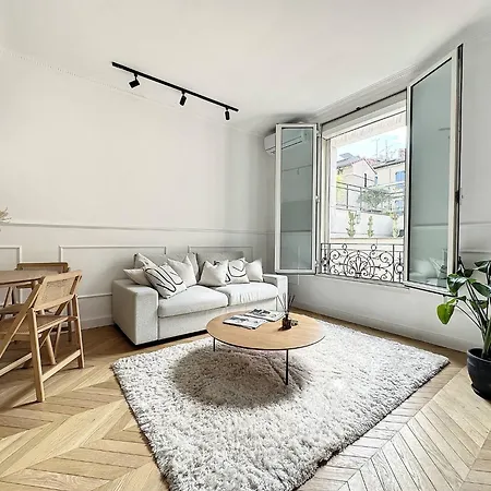 : Duplex A 5 Minutes A Pied Du Palais Des Festivals Διαμέρισμα Κάννες